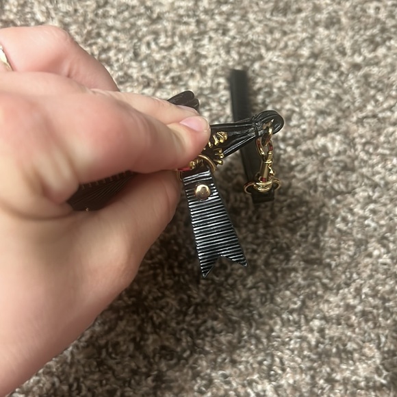 Steve Madden Black Wristlet Wallet - Picture 9 of 12